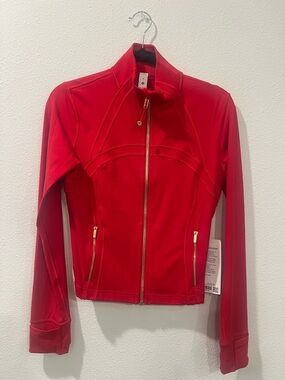 Lulemon Cropped Define Jacket -Oxford Red (Gold Zipper) Size 10